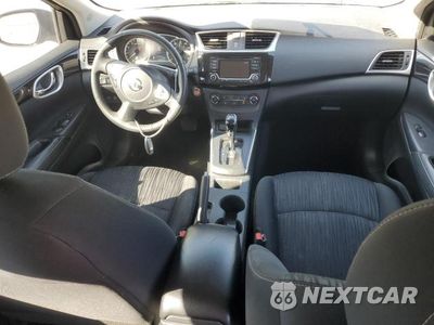 Zdjęcie 8 z 12 samochodu: 2017 NISSAN SENTRA S VIN:3N1AB7AP8HL719663 - miniatura