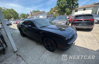2019 DODGE CHALLENGER SXT 2C3CDZAG1KH739642 - główne zdjęcie licytacji z USA - miniatura