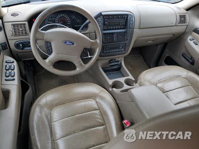 Zdjęcie 8 z 13 samochodu: 2002 FORD EXPLORER LIMITED VIN:1FMZU75E52ZB78487 - miniatura