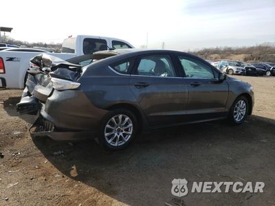Trzecie zdjęcie samochodu z tyłu: 2017 FORD FUSION S VIN:3FA6P0G72HR368996 - miniatura