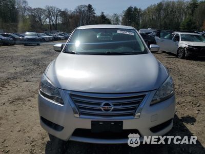 Piąte zdjęcie samochodu w środku: 2015 NISSAN SENTRA S VIN:3N1AB7AP8FY249411 - miniatura