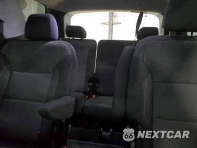 Zdjęcie 10 z 16 samochodu: 2019 CHEVROLET TRAVERSE LT VIN:1GNEVGKWXKJ159033 - miniatura