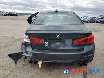 Zdjęcie 6 z 13 samochodu: 2019 BMW M5 VIN:WBSJF0C56KB448351 - miniatura