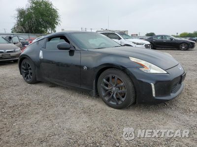Czwarte zdjęcie samochodu z boku: 2017 NISSAN 370Z BASE VIN:JN1AZ4EH4HM952264 - miniatura