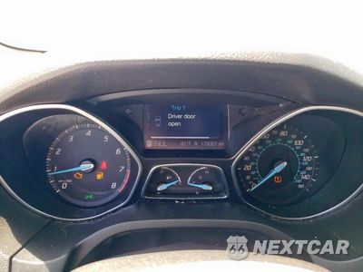 Zdjęcie 9 z 12 samochodu: 2013 FORD FOCUS SE VIN:1FAHP3K29CL405362 - miniatura