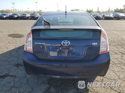 Zdjęcie 6 z 14 samochodu: 2012 TOYOTA PRIUS VIN:JTDKN3DU7C1604040 - miniatura