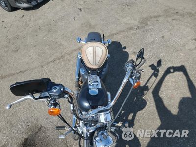 Piąte zdjęcie samochodu w środku: 2013 HARLEY-DAVIDSON XL1200 V VIN:1HD1LF318DC409921 - miniatura