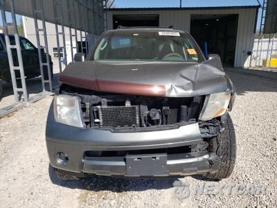 Piąte zdjęcie samochodu w środku: 2005 NISSAN PATHFINDER LE VIN:5N1AR18W45C758191 - miniatura