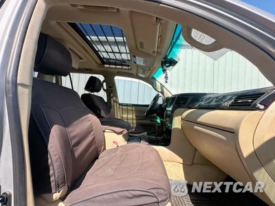 Piąte zdjęcie samochodu w środku: 2011 LEXUS LX 570 VIN:JTJHY7AXXB4076317 - miniatura