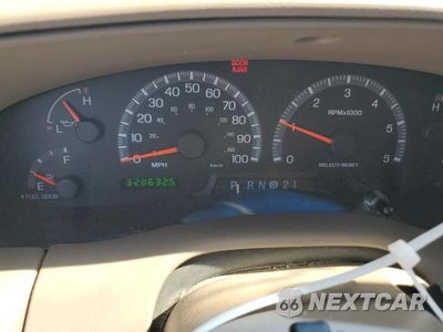 Zdjęcie 9 z 13 samochodu: 2000 FORD EXPEDITION XLT VIN:1FMRU1561YLC04570 - miniatura