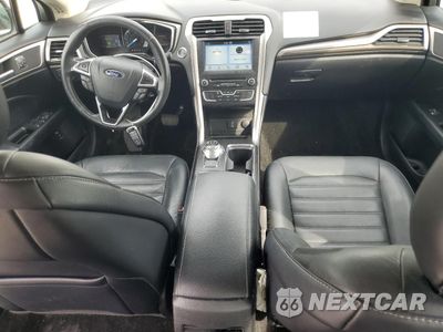 Zdjęcie 8 z 12 samochodu: 2018 FORD FUSION SE HYBRID VIN:3FA6P0LU8JR118695 - miniatura