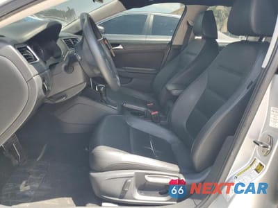 Zdjęcie 7 z 12 samochodu: 2014 VOLKSWAGEN JETTA SE VIN:3VWD17AJ6EM265473 - miniatura