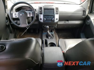 Zdjęcie 8 z 13 samochodu: 2015 NISSAN XTERRA X VIN:5N1AN0NW3FN665131 - miniatura