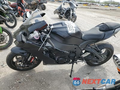 Trzecie zdjęcie samochodu z tyłu: 2024 KAWASAKI ZX1002 L VIN:JKBZXVL14RA012962 - miniatura
