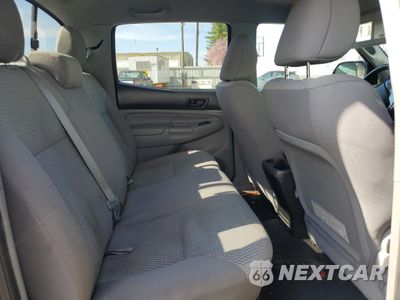 Zdjęcie 10 z 14 samochodu: 2012 TOYOTA TACOMA DOUBLE CAB VIN:3TMLU4ENXCM096962 - miniatura