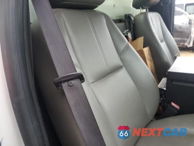 Zdjęcie 10 z 12 samochodu: 2012 CHEVROLET SILVERADO K3500 VIN:1GB3KZCG5CF203993 - miniatura