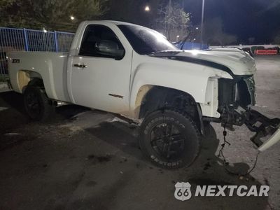 Czwarte zdjęcie samochodu z boku: 2008 CHEVROLET SILVERADO C1500 VIN:1GCEC14C18Z178384 - miniatura