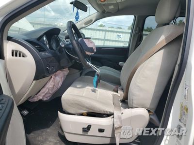 Zdjęcie 7 z 14 samochodu: 2012 DODGE GRAND CARAVAN SXT VIN:2C4RDGCG0CR323505 - miniatura