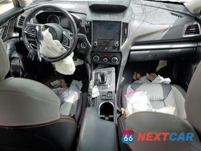 Zdjęcie 8 z 13 samochodu: 2018 SUBARU CROSSTREK LIMITED VIN:JF2GTAMC8JH256245 - miniatura