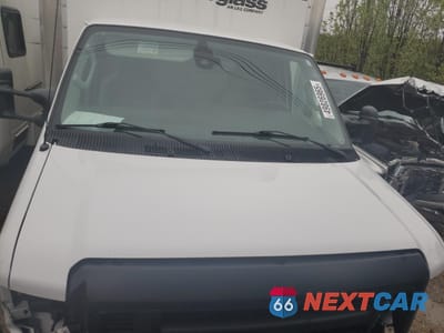 Piąte zdjęcie samochodu w środku: 2021 FORD ECONOLINE E350 SUPER DUTY CUTAWAY VAN VIN:1FDWE3FN3MDC16001 - miniatura