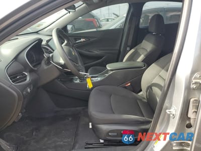 Zdjęcie 7 z 13 samochodu: 2023 CHEVROLET MALIBU LT VIN:1G1ZD5ST8PF188279 - miniatura