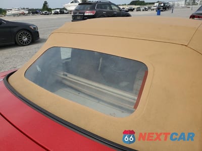 Zdjęcie 10 z 14 samochodu: 2000 MAZDA MX-5 MIATA BASE VIN:JM1NB3539Y0153279 - miniatura