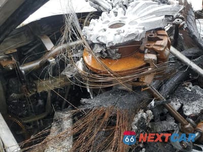 Zdjęcie 9 z 11 samochodu: 2015 BMW 328 XI VIN:WBA3B3C58FF548069 - miniatura