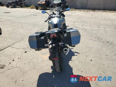 Czwarte zdjęcie samochodu z boku: 2016 BMW R1200 RS VIN:WB10A1503GZ378747 - miniatura