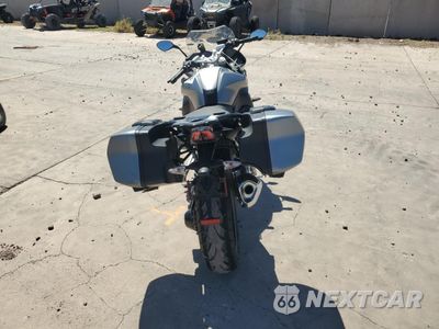 Czwarte zdjęcie samochodu z boku: 2016 BMW R1200 RS VIN:WB10A1503GZ378747 - miniatura