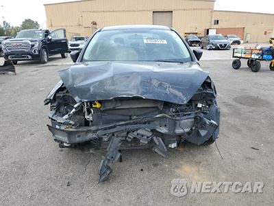 Piąte zdjęcie samochodu w środku: 2018 FORD FOCUS S VIN:1FADP3E21JL269672 - miniatura