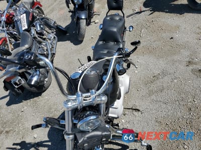 Piąte zdjęcie samochodu w środku: 2009 HARLEY-DAVIDSON FXDB VIN:1HD1GX4129K334588 - miniatura