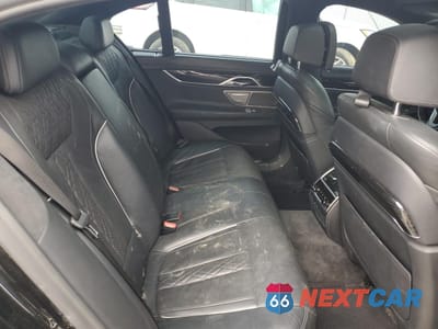 Zdjęcie 10 z 16 samochodu: 2018 BMW 750 XI VIN:WBA7B0C59JG527248 - miniatura