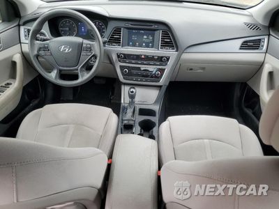 Zdjęcie 8 z 12 samochodu: 2016 HYUNDAI SONATA SE VIN:5NPE24AF1GH316594 - miniatura