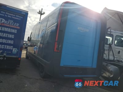 Drugie zdjęcie samochodu z przodu: 2023 RIVIAN EDV 700 VIN:7FCEHEB77PN005368 - miniatura