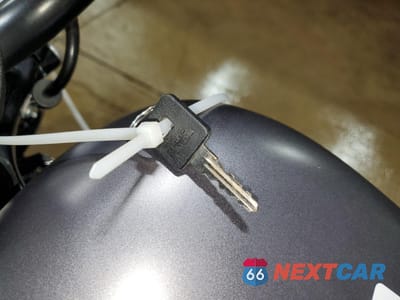 Zdjęcie 8 z 9 samochodu: 2016 HARLEY-DAVIDSON XL883 IRON 883 VIN:1HD4LE211GC435385 - miniatura