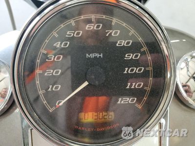 Zdjęcie 7 z 9 samochodu: 2016 HARLEY-DAVIDSON FLHR ROAD KING VIN:1HD1FBM13GB651542 - miniatura