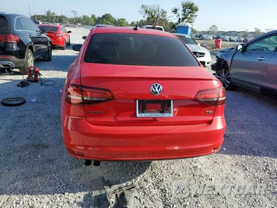 Zdjęcie 6 z 12 samochodu: 2016 VOLKSWAGEN JETTA SPORT VIN:3VWD17AJ6GM320507 - miniatura