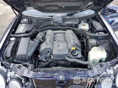 Zdjęcie 11 z 13 samochodu: 2002 MERCEDES-BENZ E 320 VIN:WDBJF65J42B487197 - miniatura