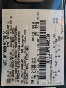 Zdjęcie 12 z 12 samochodu: 2014 LINCOLN MKZ HYBRID VIN:3LN6L2LU9ER805820 - miniatura