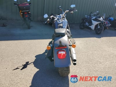 Czwarte zdjęcie samochodu z boku: 2016 HARLEY-DAVIDSON FLSTFB FATBOY LO VIN:1HD1JNV14GC015625 - miniatura