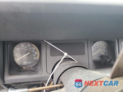 Zdjęcie 9 z 12 samochodu: 1989 JEEP WRANGLER VIN:1J4FY29T8KJ149494 - miniatura