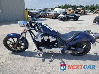 Trzecie zdjęcie samochodu z tyłu: 2020 HONDA VT1300 CX VIN:JH2SC612XLK500024 - miniatura
