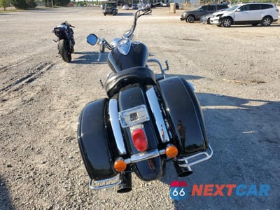 Czwarte zdjęcie samochodu z boku: 2006 KAWASAKI VN1600 G VIN:JKBVNKG186A000614 - miniatura