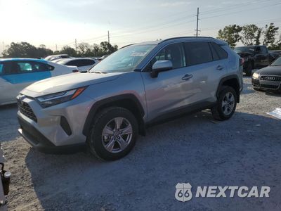 2025 TOYOTA RAV4 XLE 2T3W1RFV8SC318589 - główne zdjęcie licytacji z USA - miniatura