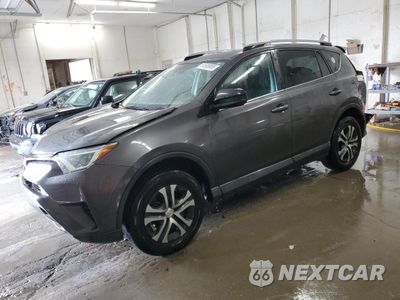 2018 TOYOTA RAV4 LE 2T3ZFREV9JW453903 - główne zdjęcie licytacji z USA - miniatura