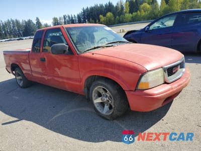 Czwarte zdjęcie samochodu z boku: 2003 GMC SONOMA VIN:1GTCS19X838214852 - miniatura