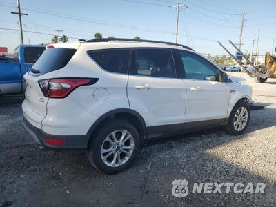 Trzecie zdjęcie samochodu z tyłu: 2017 FORD ESCAPE SE VIN:1FMCU0GD9HUD48180 - miniatura