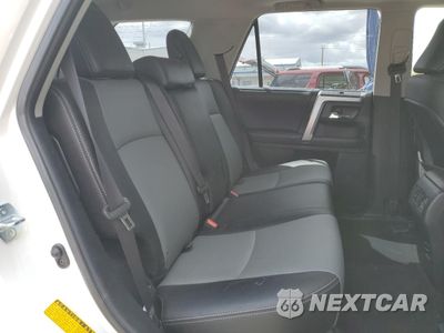 Zdjęcie 12 z 16 samochodu: 2018 TOYOTA 4RUNNER SR5/SR5 PREMIUM VIN:JTEBU5JR5J5508729 - miniatura