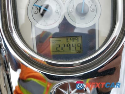 Zdjęcie 7 z 9 samochodu: 2006 YAMAHA XV1900 A VIN:JYAVP21E16A003334 - miniatura