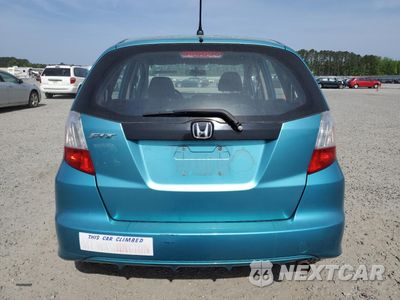 Zdjęcie 6 z 12 samochodu: 2013 HONDA FIT VIN:JHMGE8H33DC030965 - miniatura